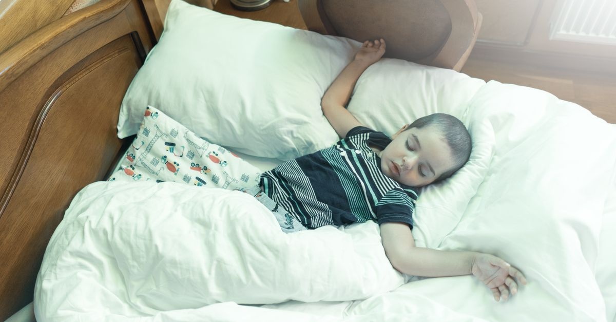 Gdy nocne moczenie nie mija: kiedy warto umówić konsultację i jak wygląda pierwsza wizyta?